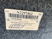 Load image into Gallery viewer, Used GMC SIERRA 07-2013 Extended Cab 6.5' short bed used topper LOCATION: A-4-1 CODE: CL2605-05