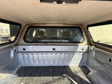 Load image into Gallery viewer, Used GMC SIERRA 07-2013 Crew Cab 5.8&#39; extra short bed used topper LOCATION: N-4-3  CODE: CNMMM003