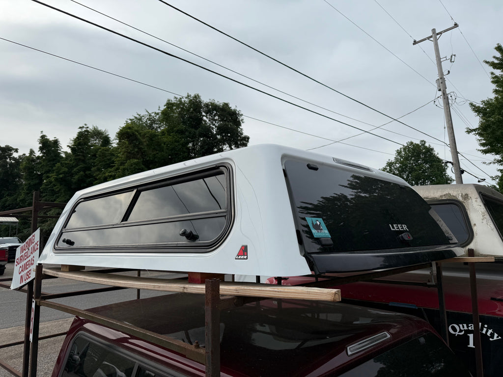 Used GMC Sierra 1500 2019-2025 Crew 6.5' short bed truck topper LOCATION: B-1-3 CODE: CBP