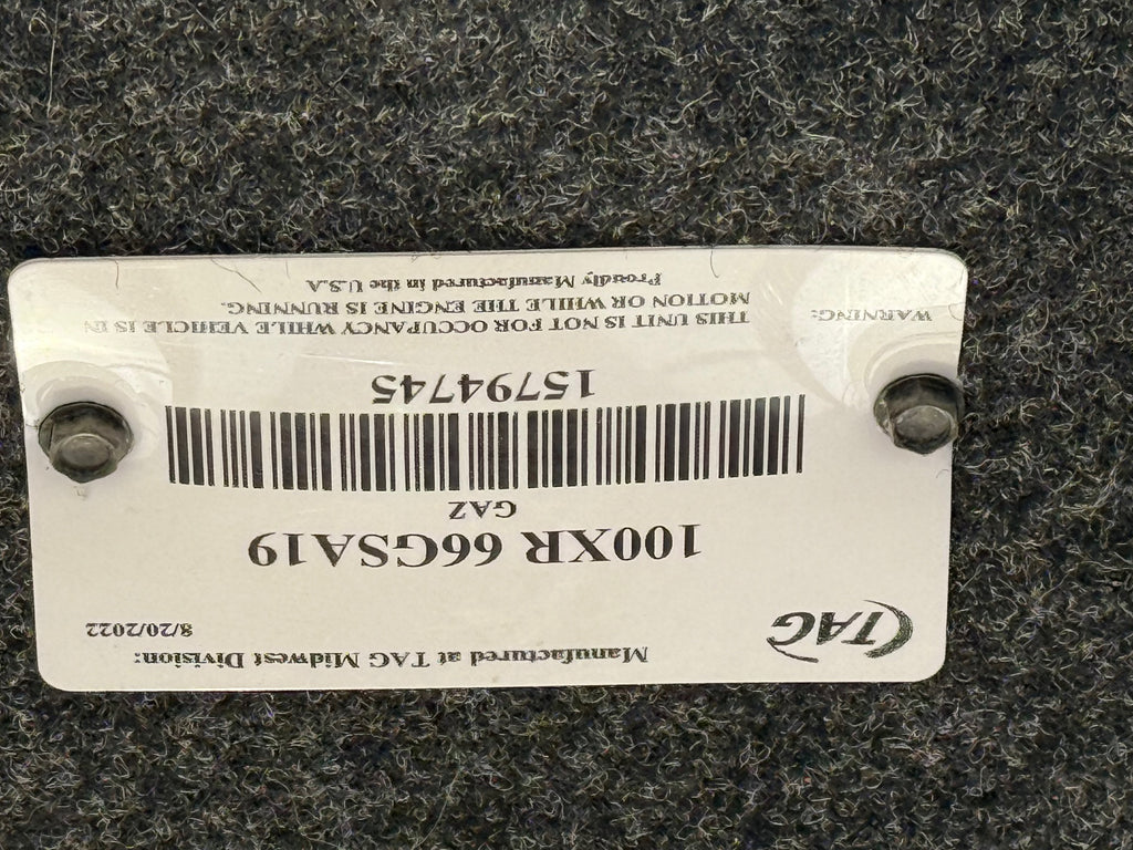 Used GMC Sierra 1500 2019-2025 Crew 6.5' short bed truck topper LOCATION: B-1-3 CODE: CBP