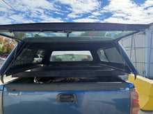 Load image into Gallery viewer, Used Chevy Silverado / GMC Sierra 2014-2018 1500 XC 6.5&#39; short bed used topper LOCATION: A-4-1 Code: CL1015-25b
