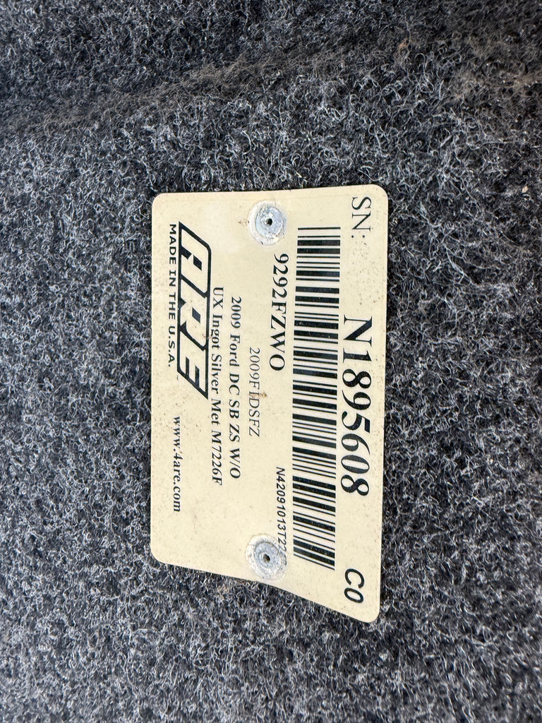 Used Ford F150 6.5' Short Box 2009-2014 Fiberglass Truck Topper Camper Shell UX SILVERCODE: CL2603-30 LOCATION: N-1-3