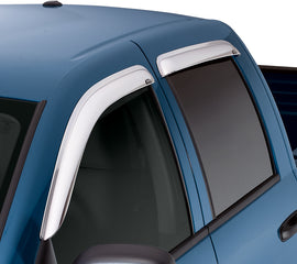 avs_684813_ventvisorchrome_onvehicle.jpg