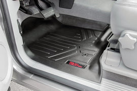 gm-floor-mats_m-2071-installed-driver.jpg