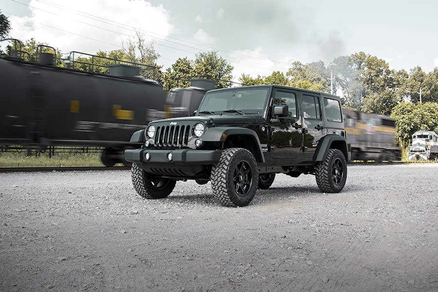 jeep-lift-kit_perf679-installed-train_1_1_1.jpg