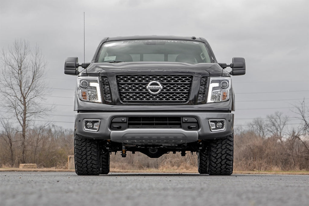 nissan-lift-kit_83400-blacktitan1_3_1.jpg