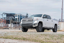 Load image into Gallery viewer, toyota-16-tundra-870-fdlow-outdoor_2.jpg