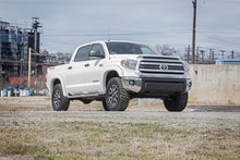 Load image into Gallery viewer, toyota-16-tundra-870-fp-outdoor_2_1.jpg